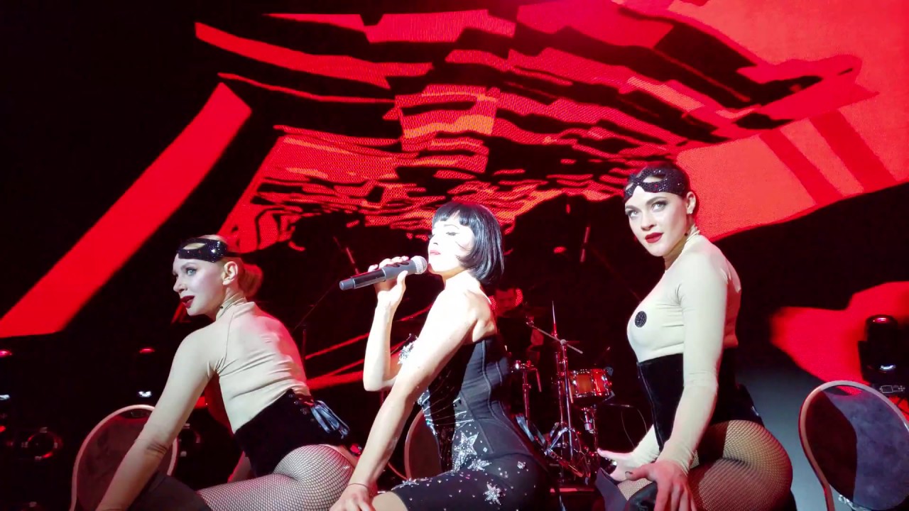 Даша Астафьева&nbsp;&mdash; Фетиш (live @ Victory hall)