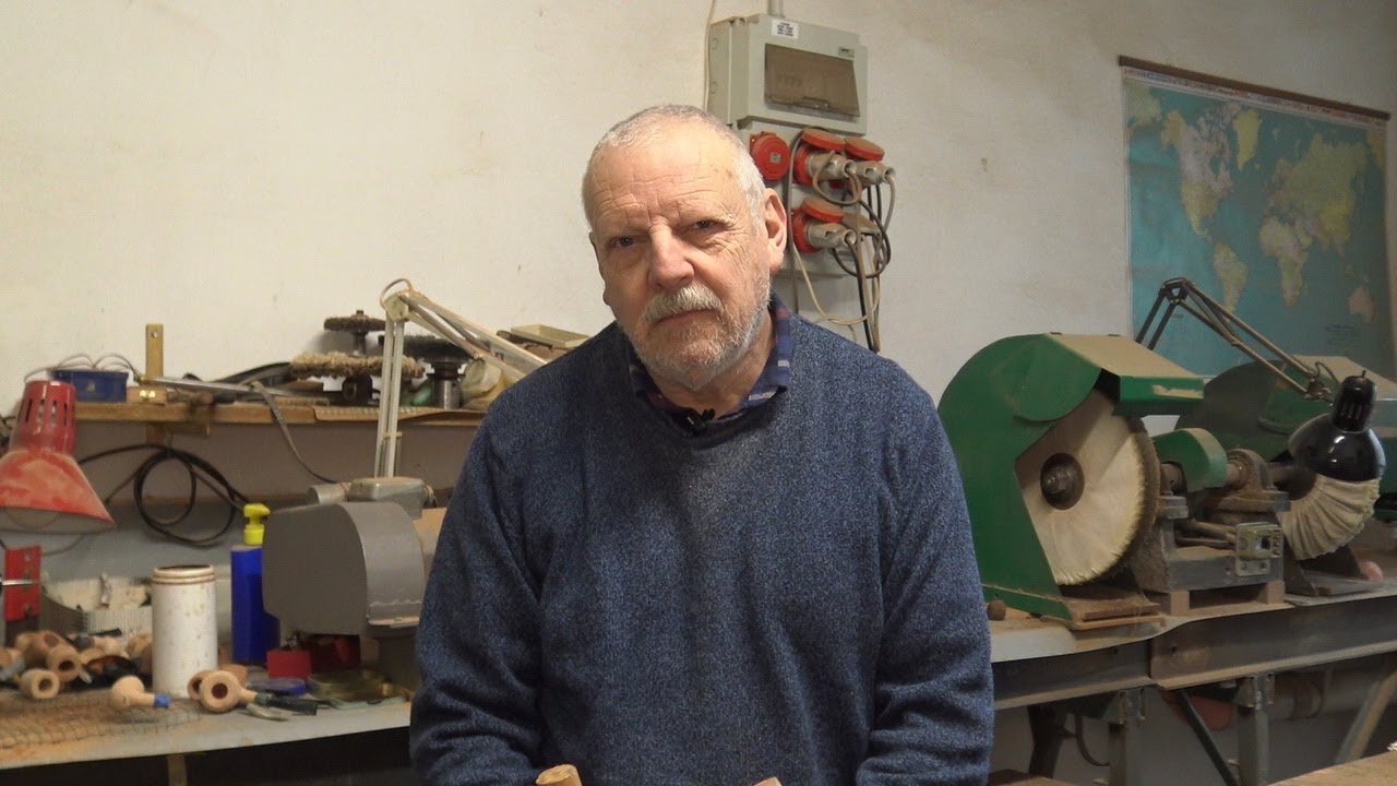 Stefano Santambrogio e le sue pipe