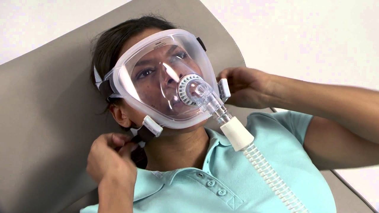 Adjusting the FitLife Total Face CPAP Mask