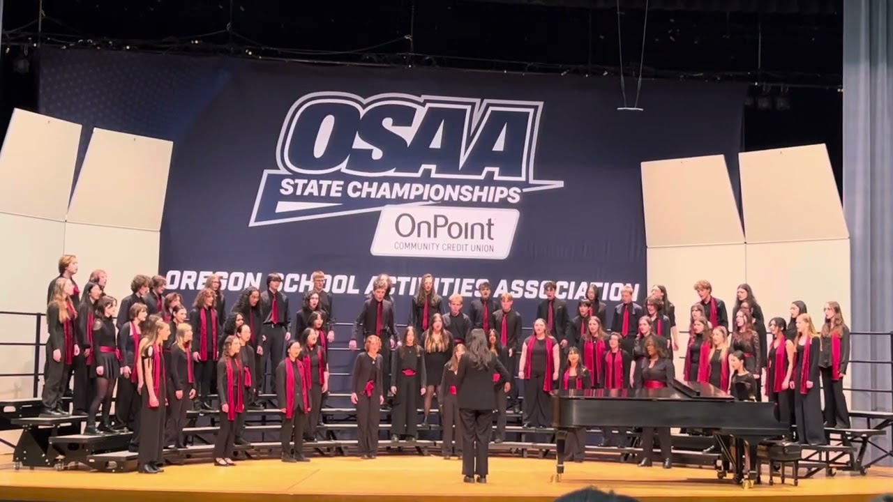 “Twa Tanbou” sung by the Lincoln HS Cardinal Choir