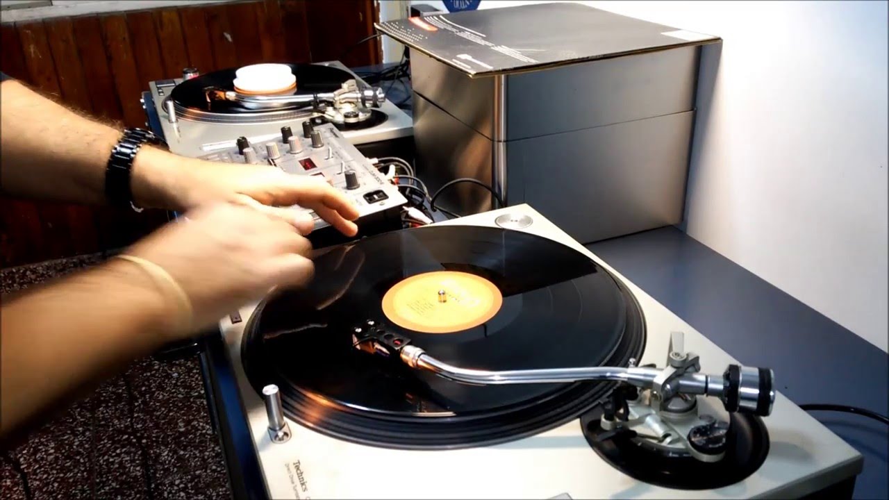 Set 2 vinilos GAPUL  BREAK vs DISCO LIGHT by Juan Carlos Mattera