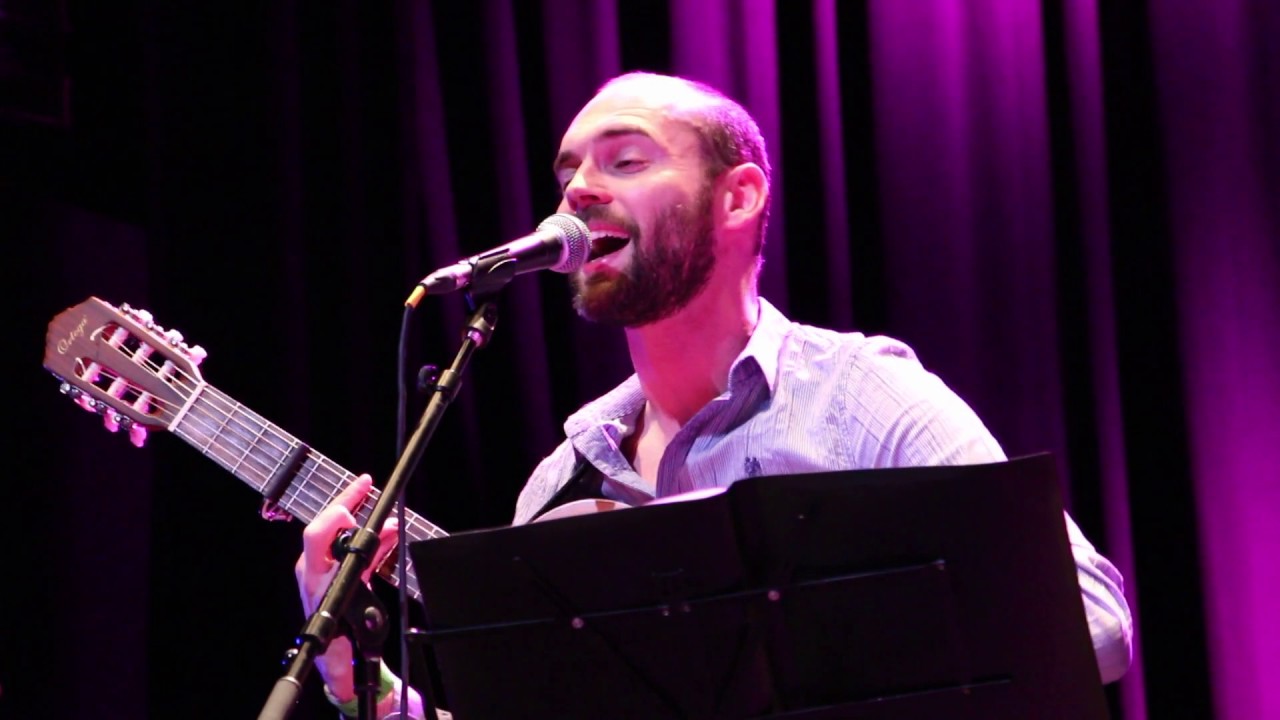 Trompetas de la fama - Marc Garcia canta a Brassens