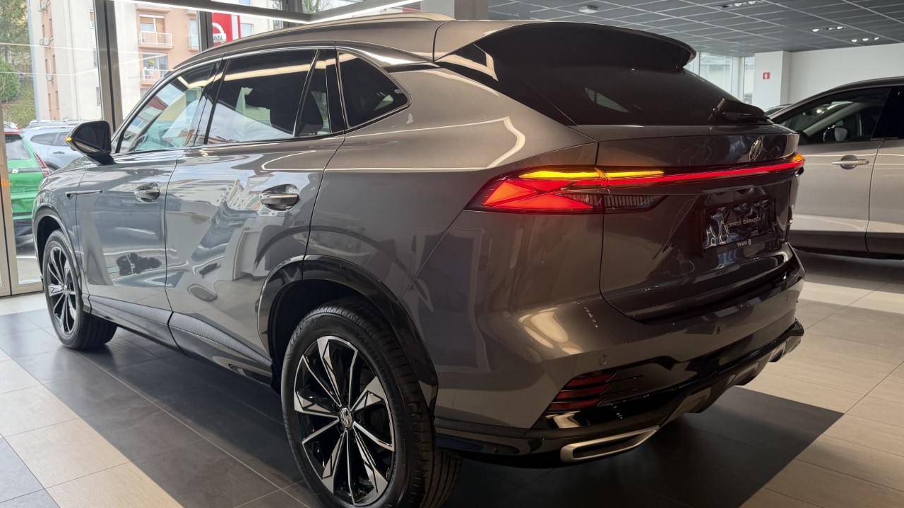 NEW MG HS 2026 - Quick look