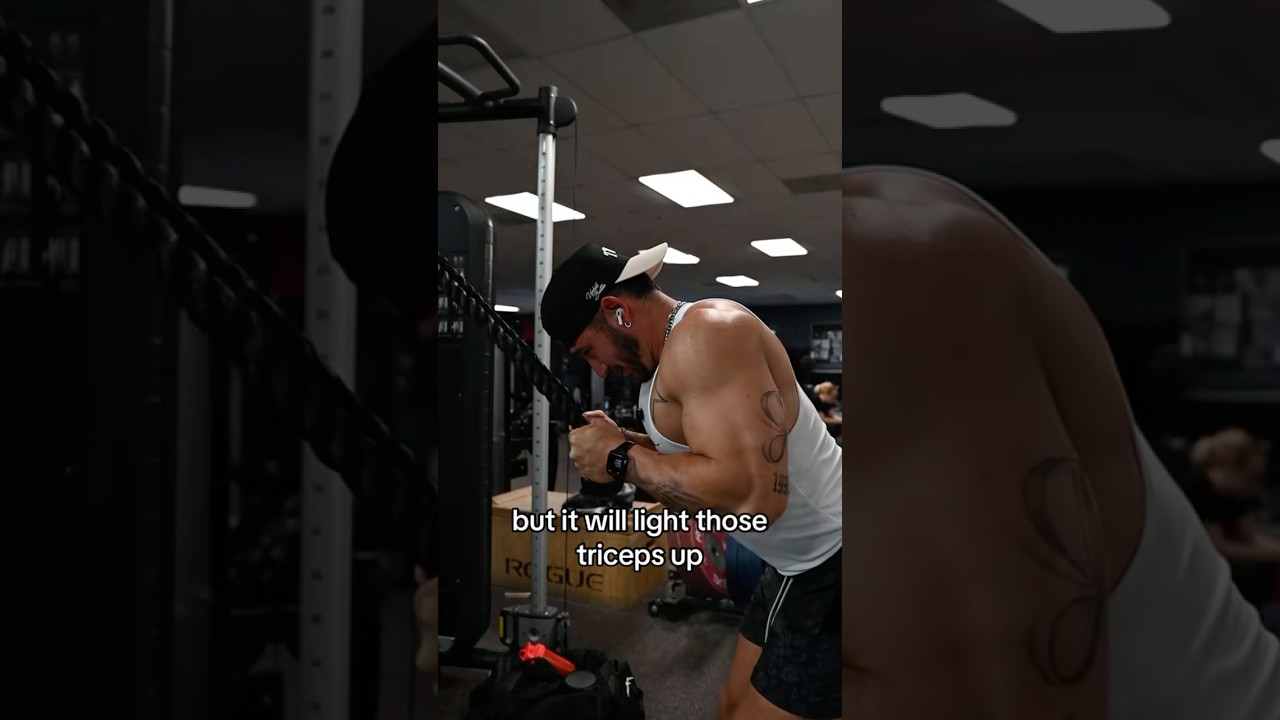 Better triceps in 2 steps. #bodybuilding #fitnesstips #triceps #fyp