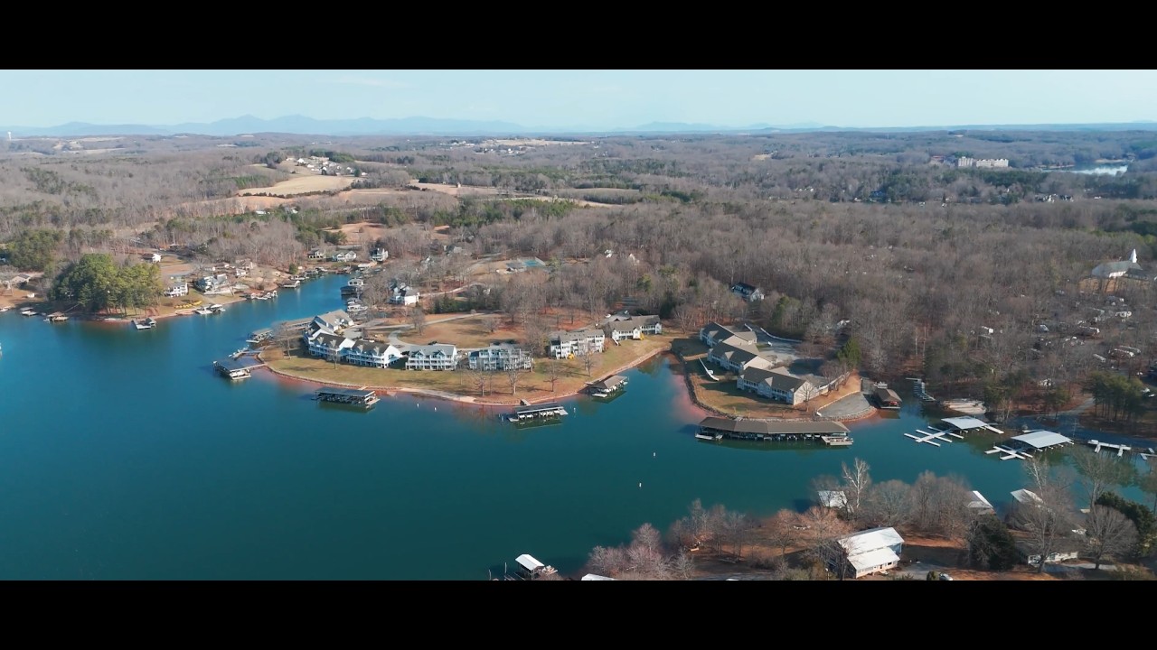 Smith Mountain Lake , Belview Bay and surrounding area