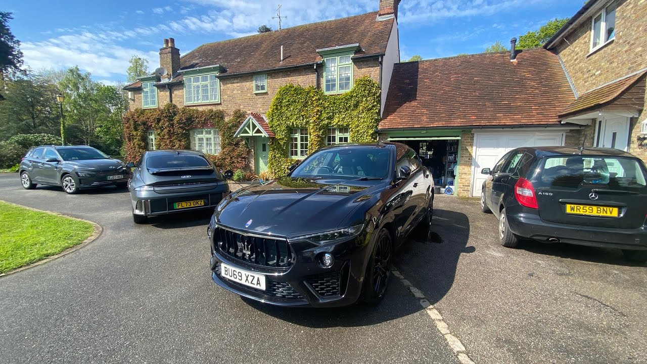 Лучший V6 Леванте? | Maserati Levante 3.0 V6 GranSport S Nerissimo 2019 года | (Обзор)