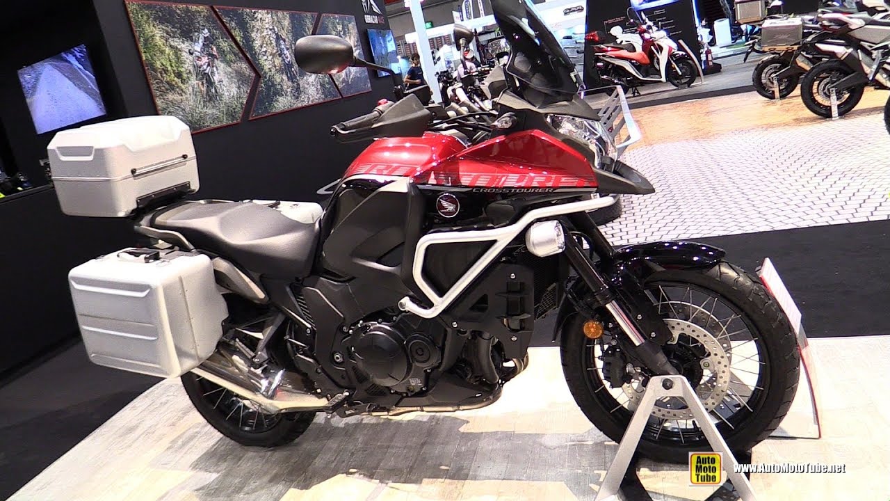 2019 Honda Crosstourer 1200 DCT Travel edition - Walkaround - 2018 EICMA Milan