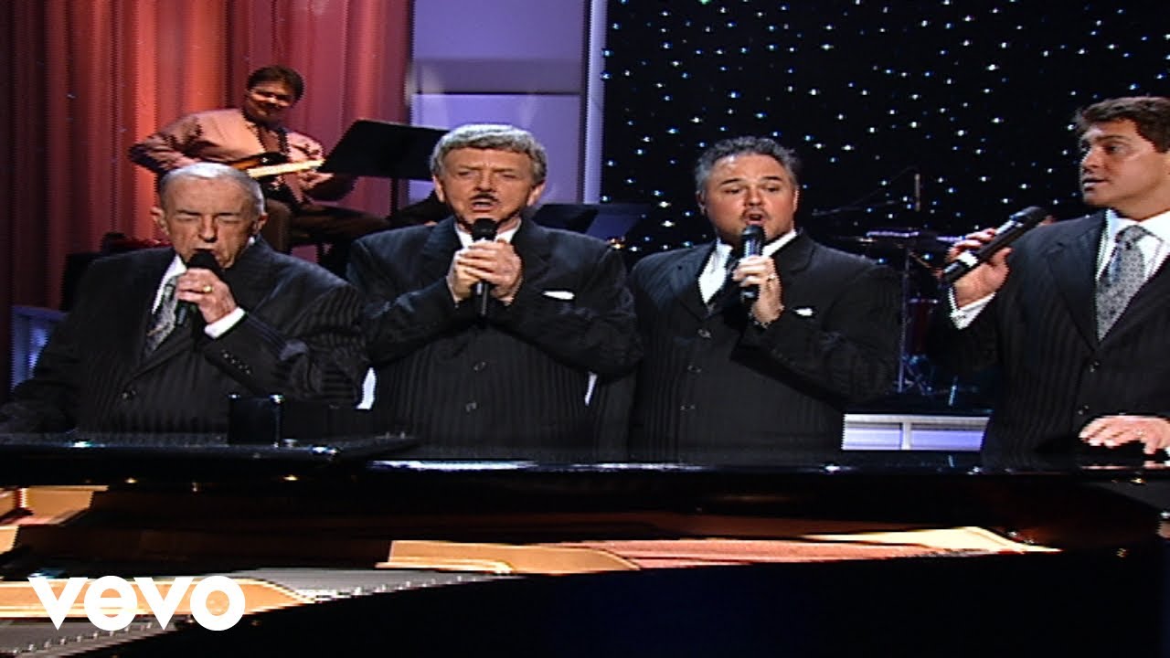 Bill & Gloria Gaither - Happy Rhythm [Live] ft. Old Friends Quartet