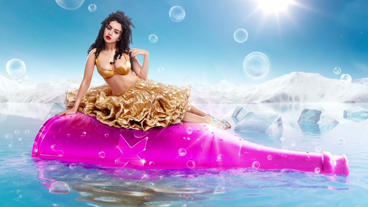 Charli XCX - Wow Yeah
