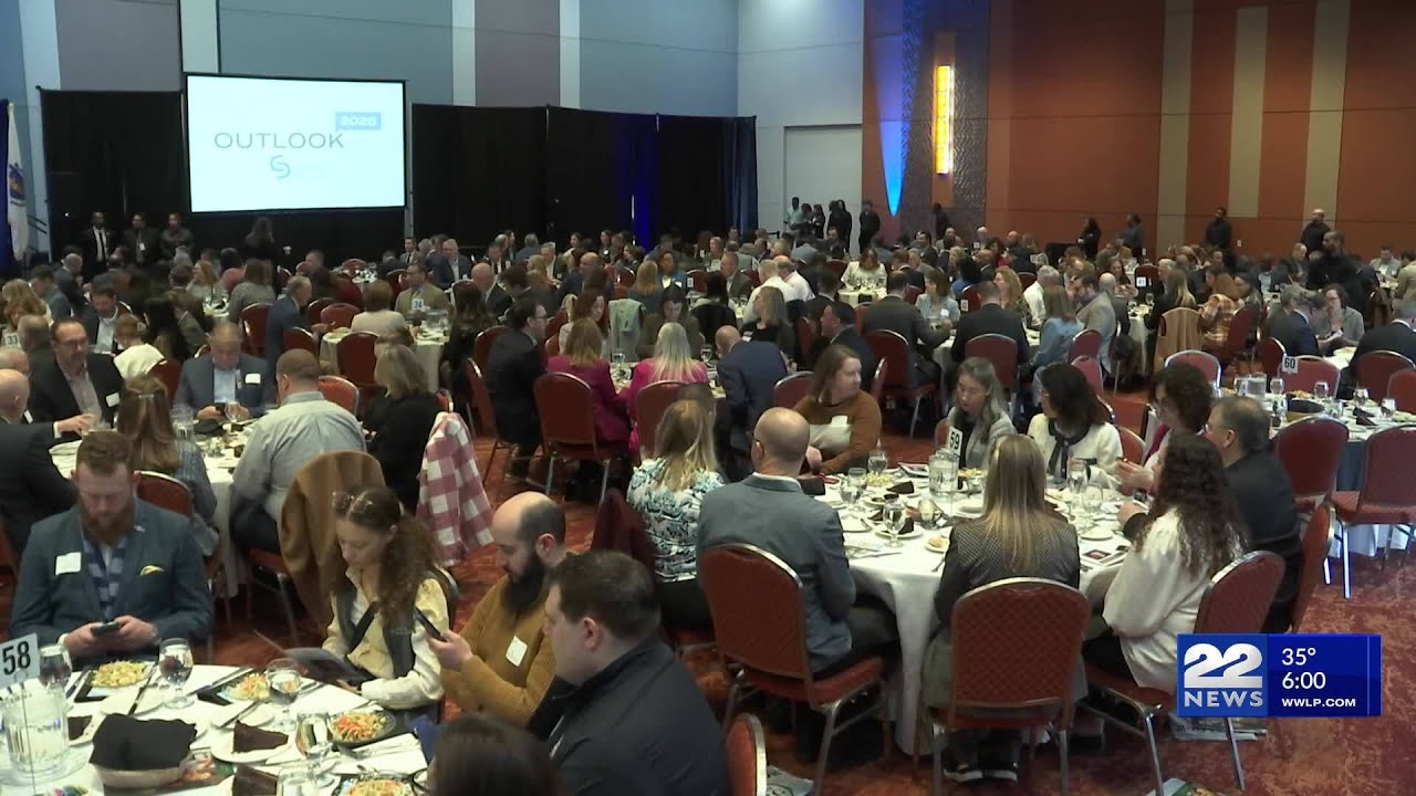 Gov. Healey, Sen. Markey tackle economic issues in Springfield