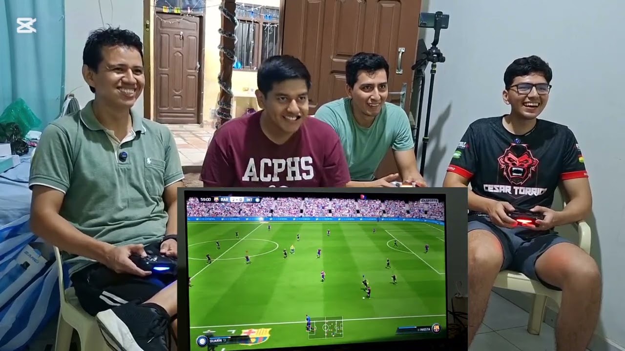 Jugando PlayStation 4🎮 con los Mopris 😎 dando catedra 💪😂