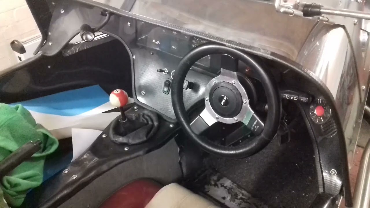 Kit Car start up, started on the second turn with full choke.