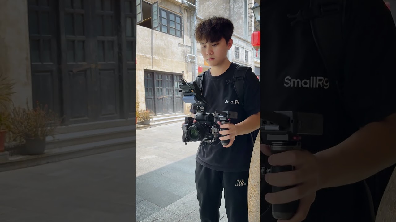 SmallRig Dual-Handheld Follow Focus Kit: Cage + Handle + Follow Focus for Modular Rig Expansion