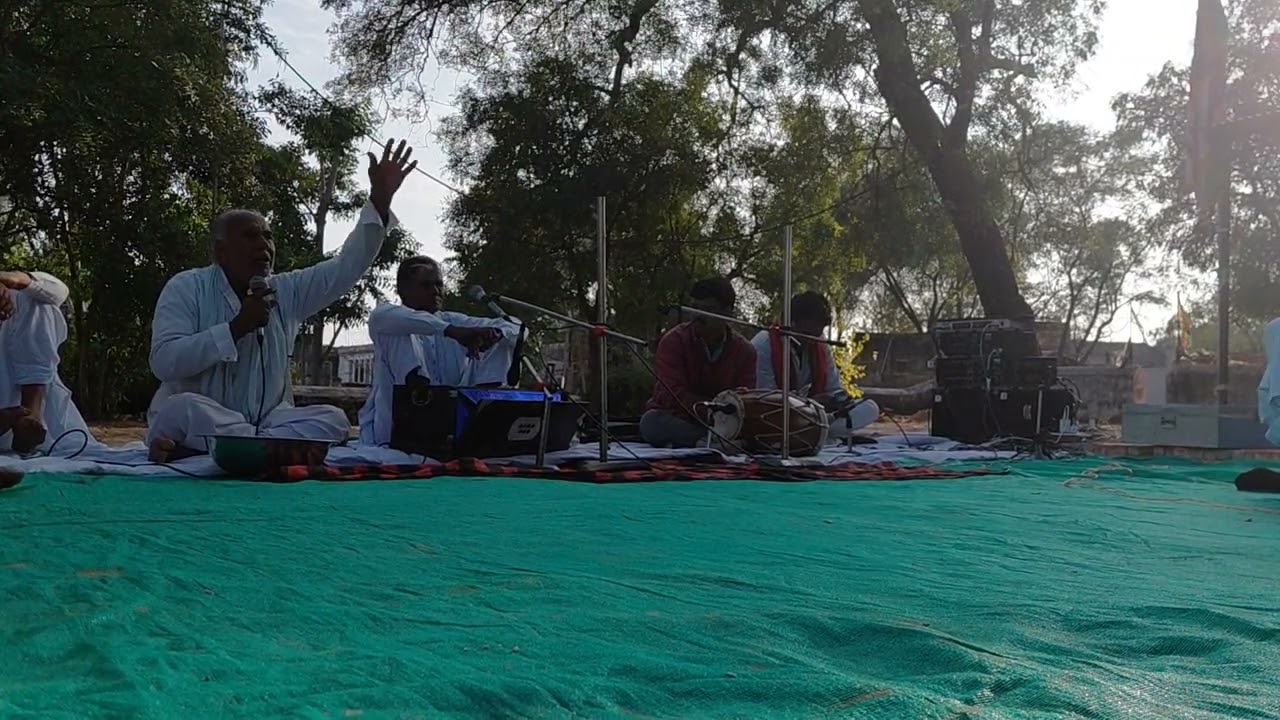 यह भजन मन को शांति और सकारात्मक ऊर्जा से भर देता है 🙏  
