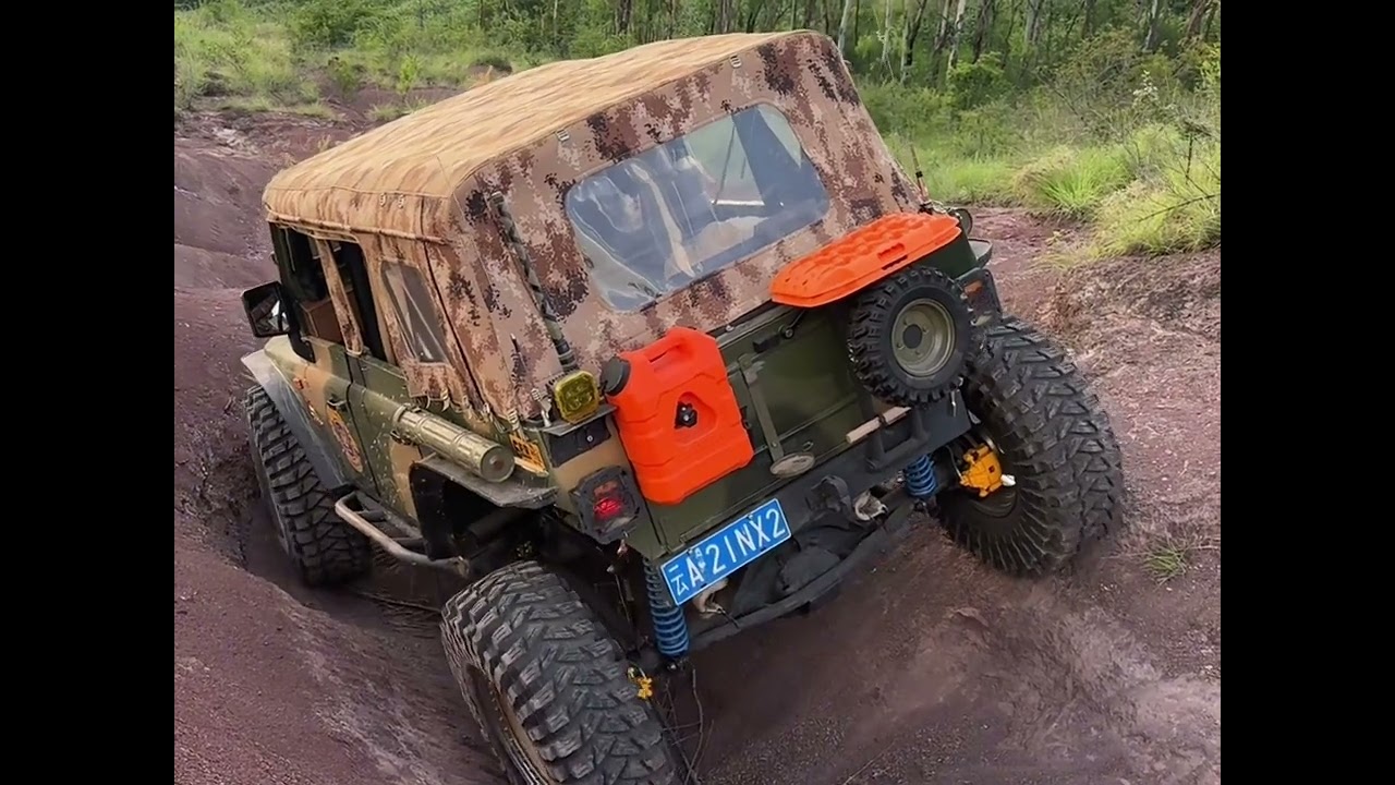 JEEP WRANGLER vs BAW 212 vs FORD BRONCO #offroad #sand #mud #jeep #wrangler #ford #bronco