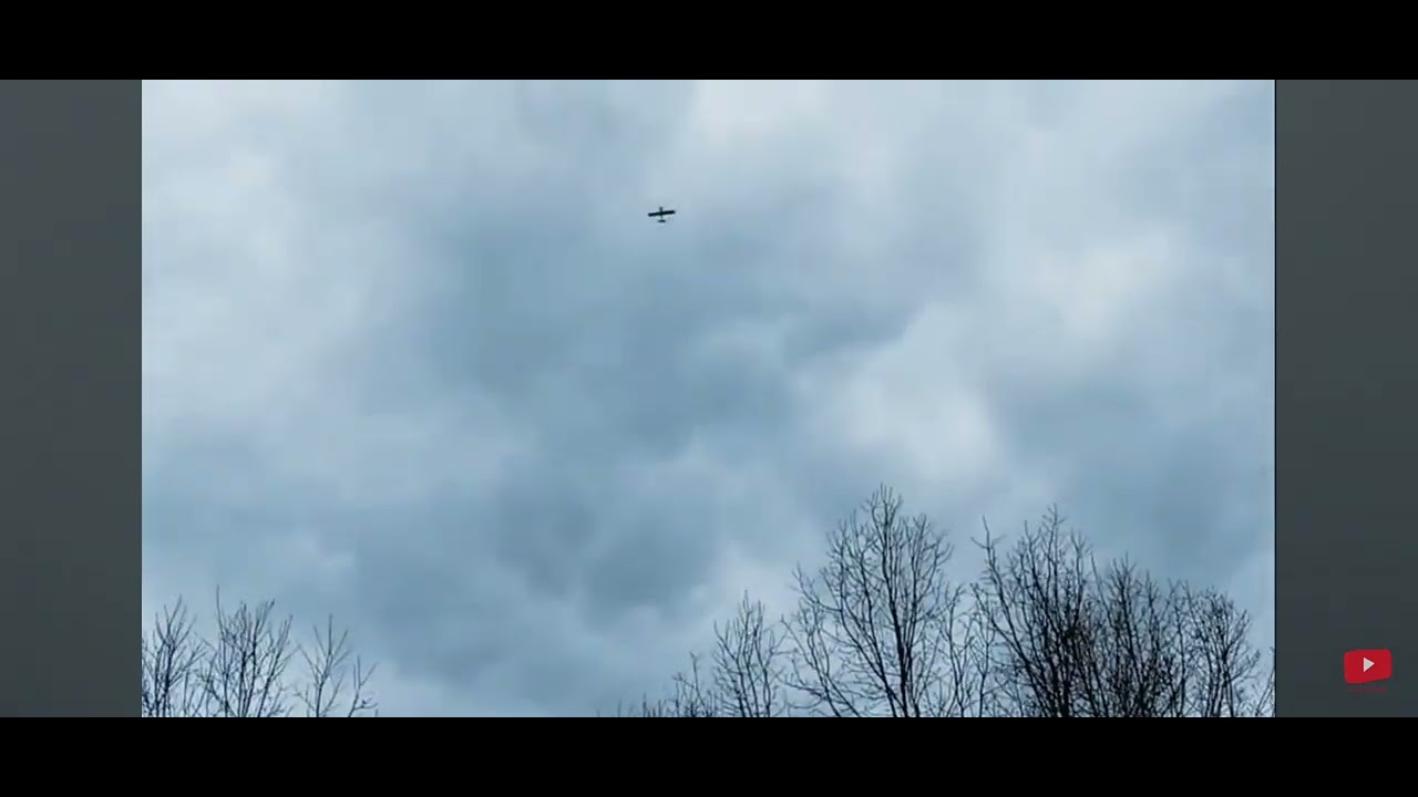 noisy Airplane stunt now one more time