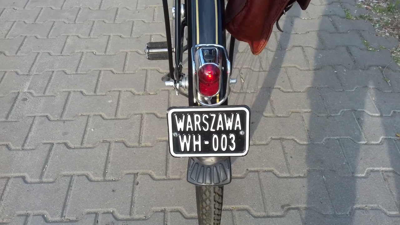 Gnom 06 i rower o numerze WH - 003