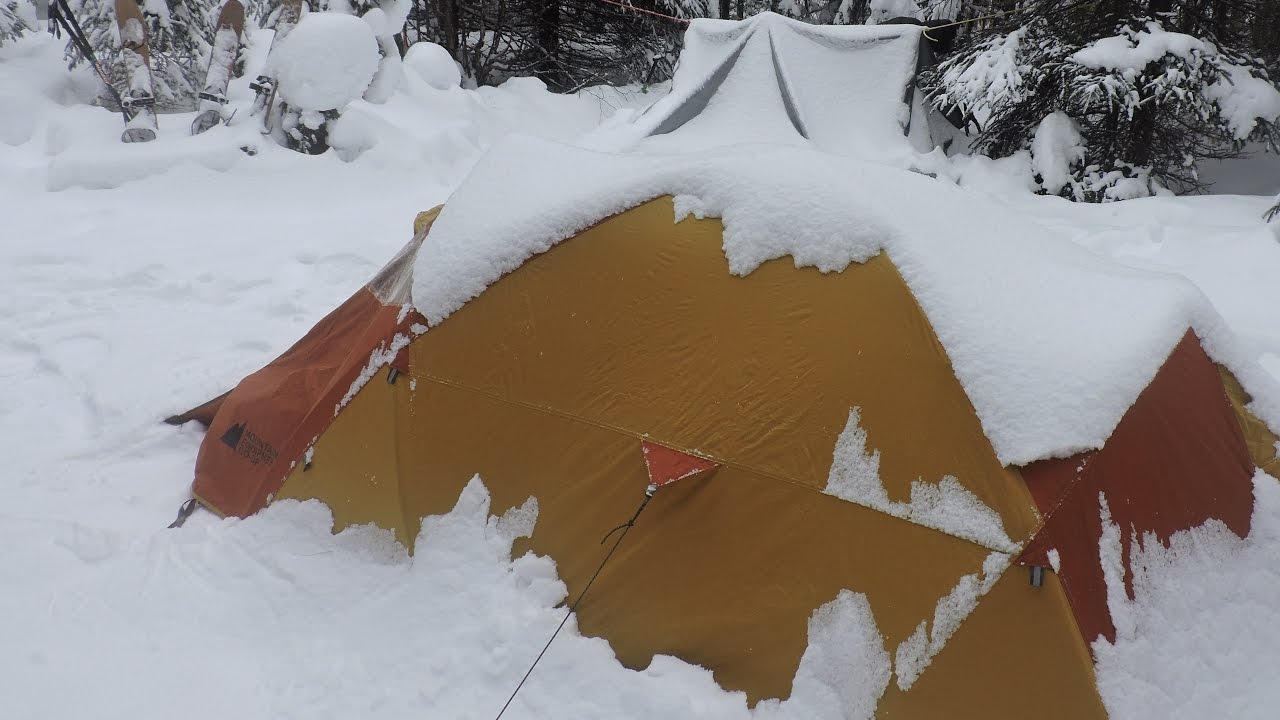 Winter Camping 3 Days in the Qu&eacute;bec Wilderness