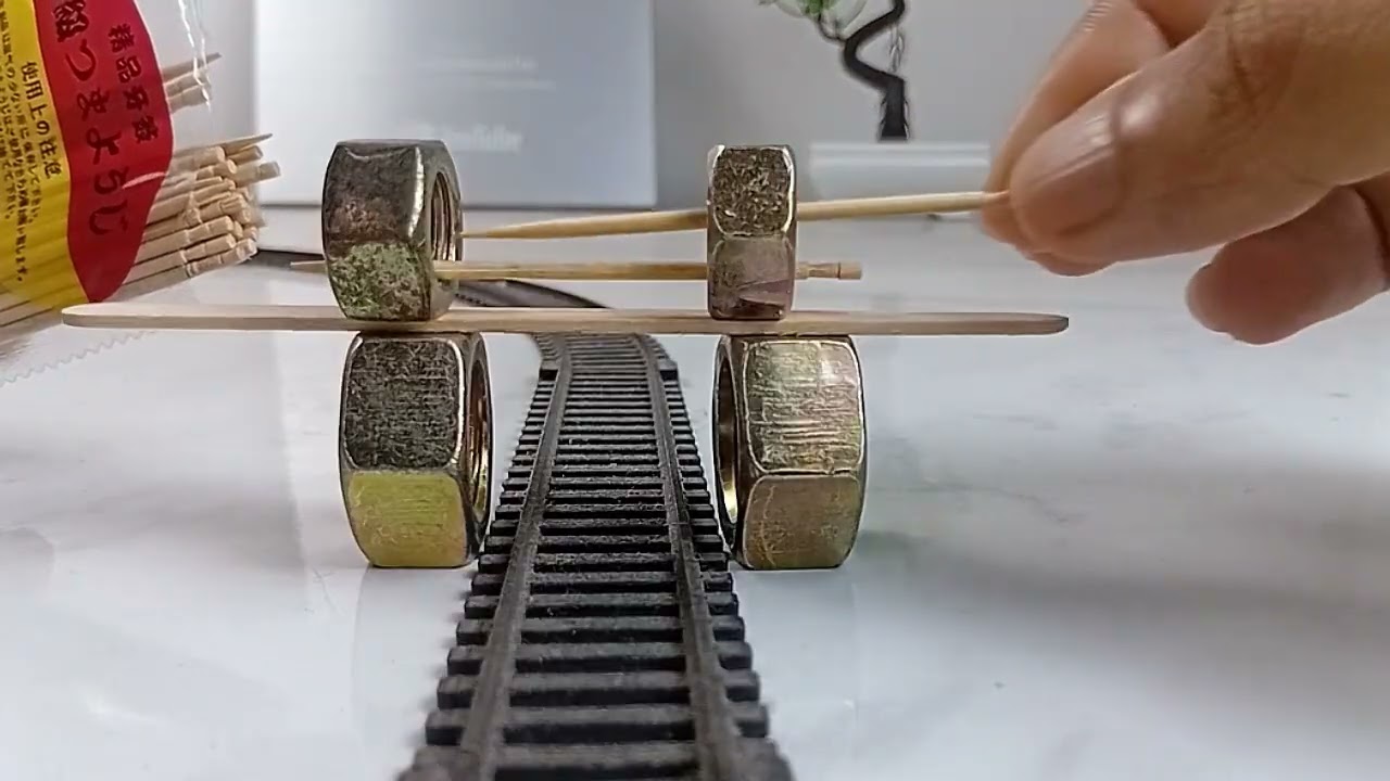 Satisfying Mini Train Obstacle Test (AA Battery)