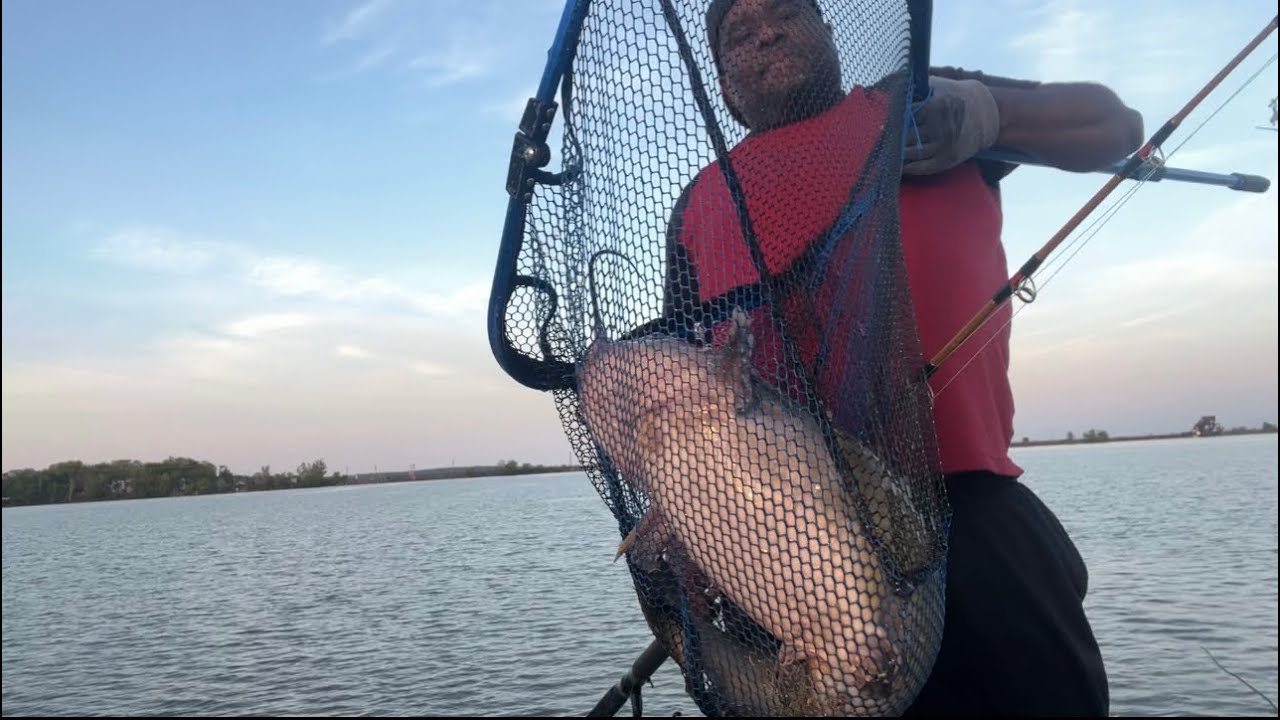 SANDUSKY BAY CATFISHING OFF THE CHAIN