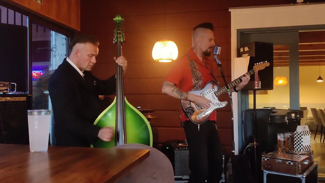 King Drapes Featuring Janne Kotila - Back On The Road - Live