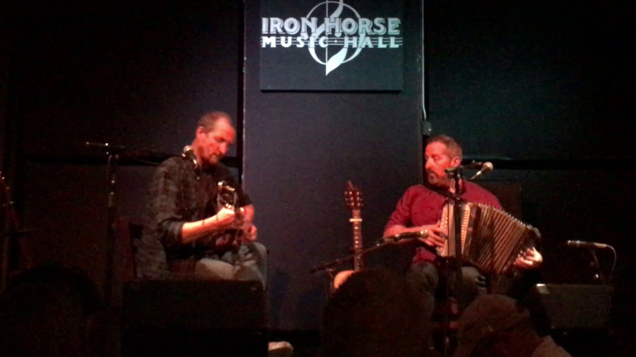 John Doyle & Mick McAuley - Ten Penny Bit Medley Live at the Iron Horse, Northampton 08/26/19