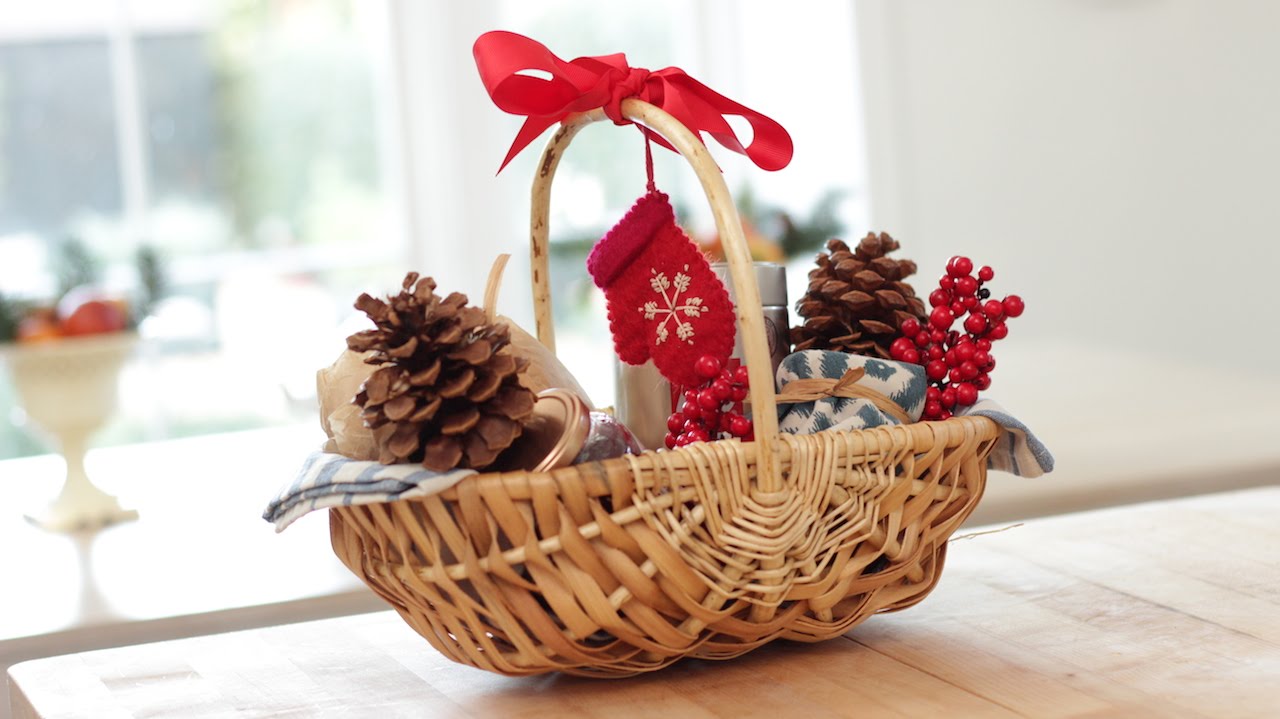 3 Easy Christmas Gift Idea-Edible Gifts  | BETH'S HOLIDAY HELPER SERIES