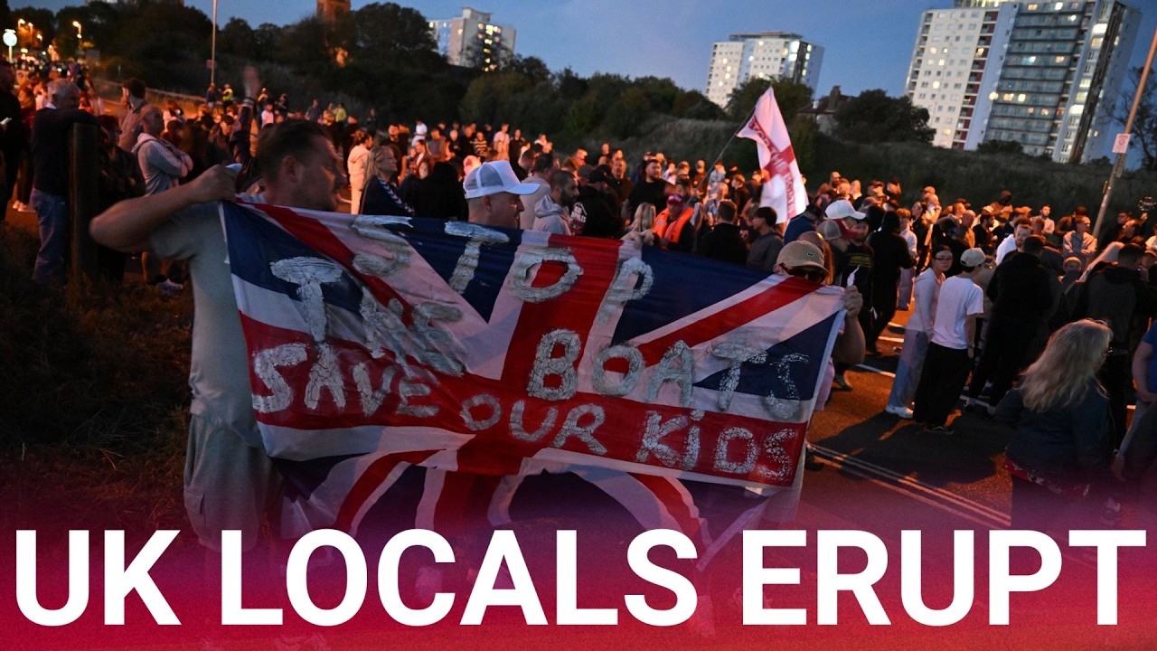Furious UK protesters clash with police as over 100 illegal migrants arrive by boat