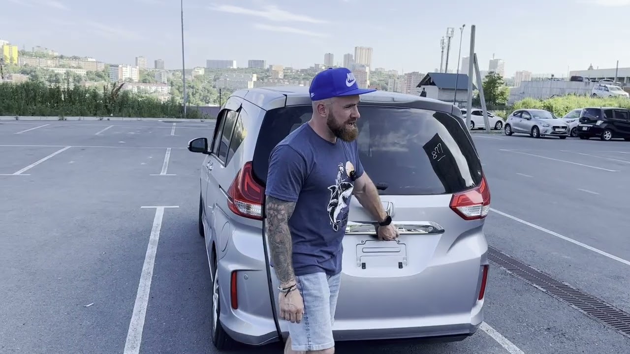HONDA FREED НАСТОЯЩИЙ НАРОДНЫЙ АВТОМОБИЛЬ ПОД ЗАКАЗ ИЗ ЯПОНИИ