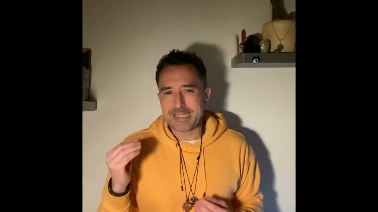 Capricorn ♑️ THAT LIGHT AT THE END OF THE TUNNEL IS GETTING BRIGHTER Tarot Reading March 2024