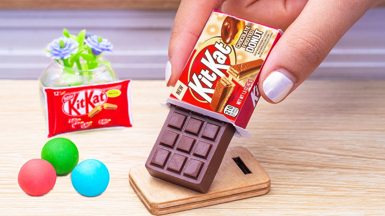 Amazing KitKat Cake Dessert | Satisfying Miniature Chocolate Cake Decoraring Ideas, 1000+ Yummy Cake