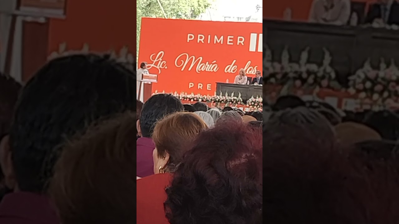 1er Informe de María de los Ángeles Zuppa Villegas con la presencia de Delfina Gómez Álvarez.