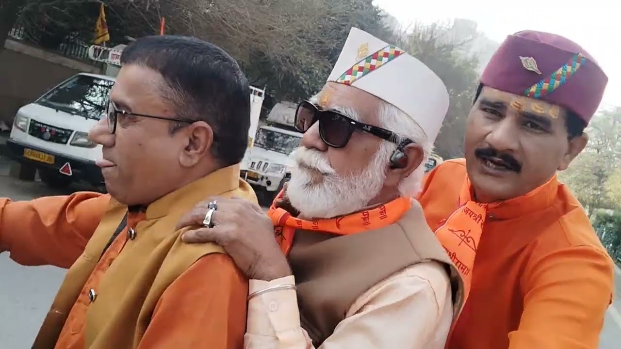 विराट हिंदू सम्मेलन की शोभायात्रा