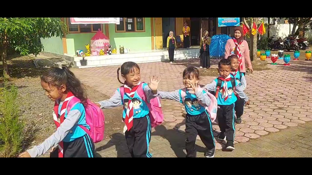 Tadabur Alam Sambil Belajar! Pramuka Bisa, SDN 1 Ngentrong Jaya