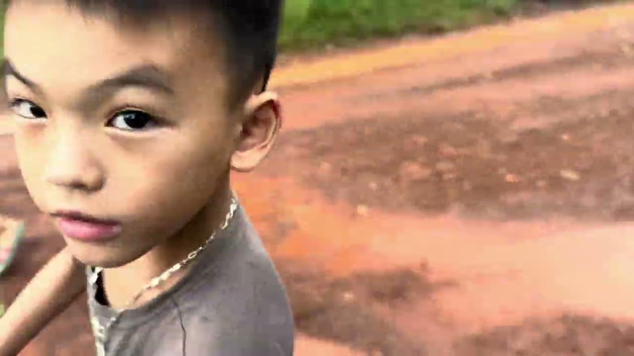 Countryside kids | Me nyuam hmoob toj siab