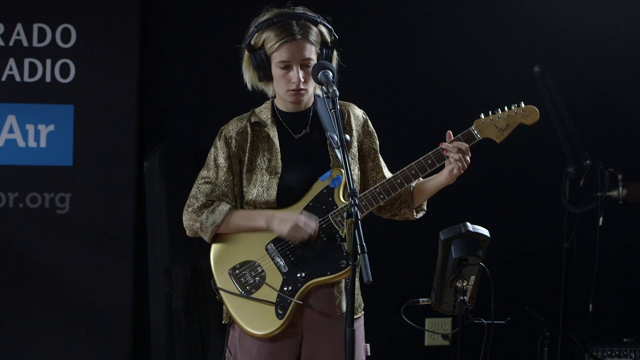 Slothrust performs 