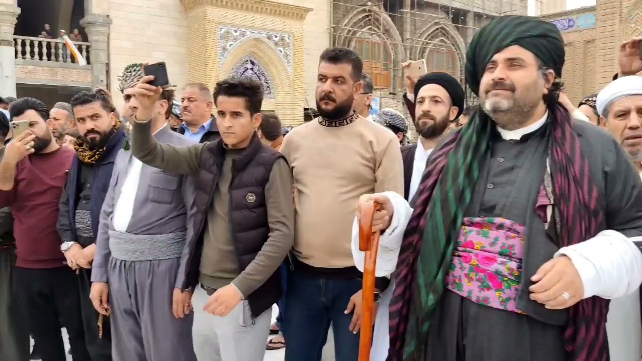حلقة الذكر في مسجد الحضرة القادرية بمناسبة ولادة الشيخ عبدالقادر الجيلاني قدس الله سره العزیز