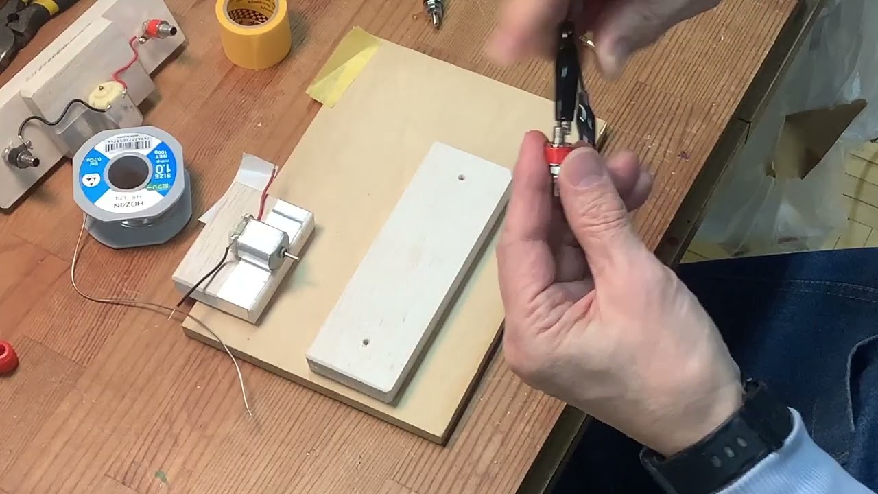 接続簡単台座付きモーター