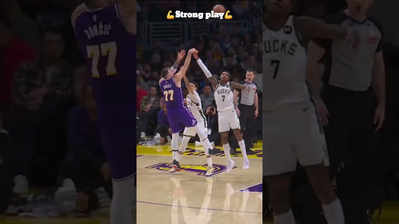 Lebron forcing Take the rebound  and Easy layup💪🔥 