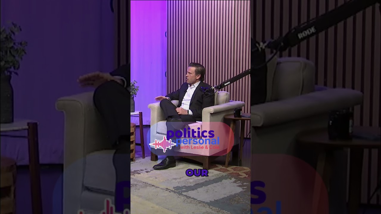 Вмешательство в выборы: демократия под угрозой? #shorts