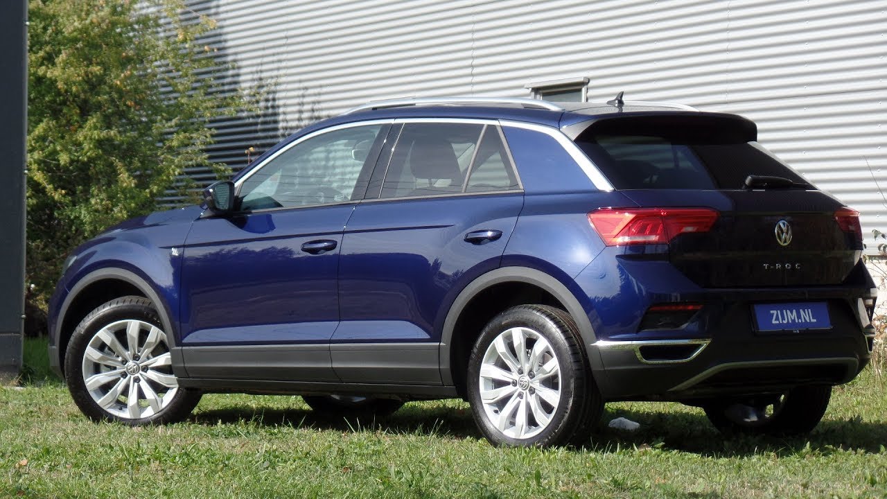 Volkswagen NEW T-roc Style 2018 Atlantic Blue 17 inch Kulmbach walk around & detail inside