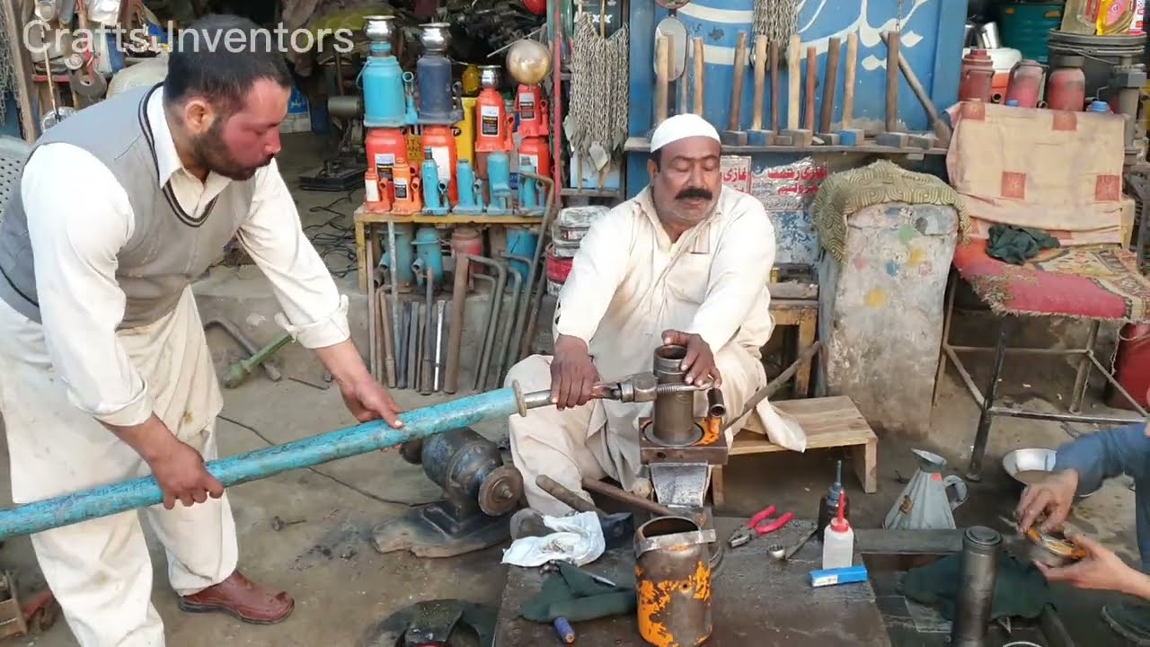 How Blacksmith Restore 100 Ton Hydraulic Jack in just 10$ | How to repair semi truck hydraulic jack