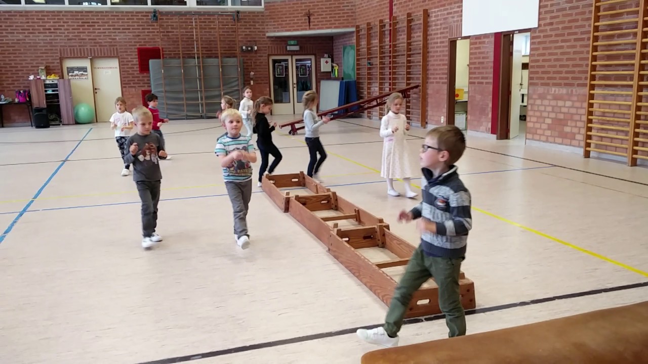 Juf Elisabeth - K3a - de wandelende boom