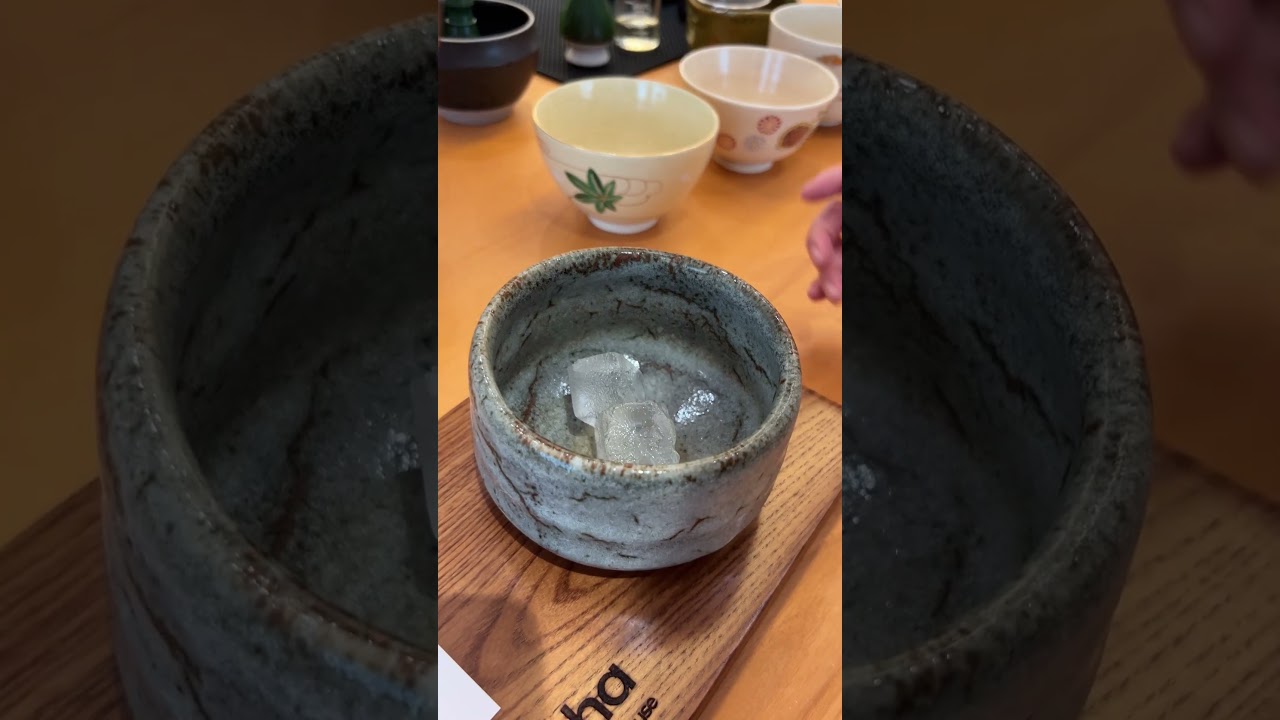 Bạn c&oacute; biết rằng m&agrave;u xanh l&aacute; từng được coi l&agrave; điềm gỡ trong văn h&oacute;a Nhật Bản, tại sao lại như vậy?