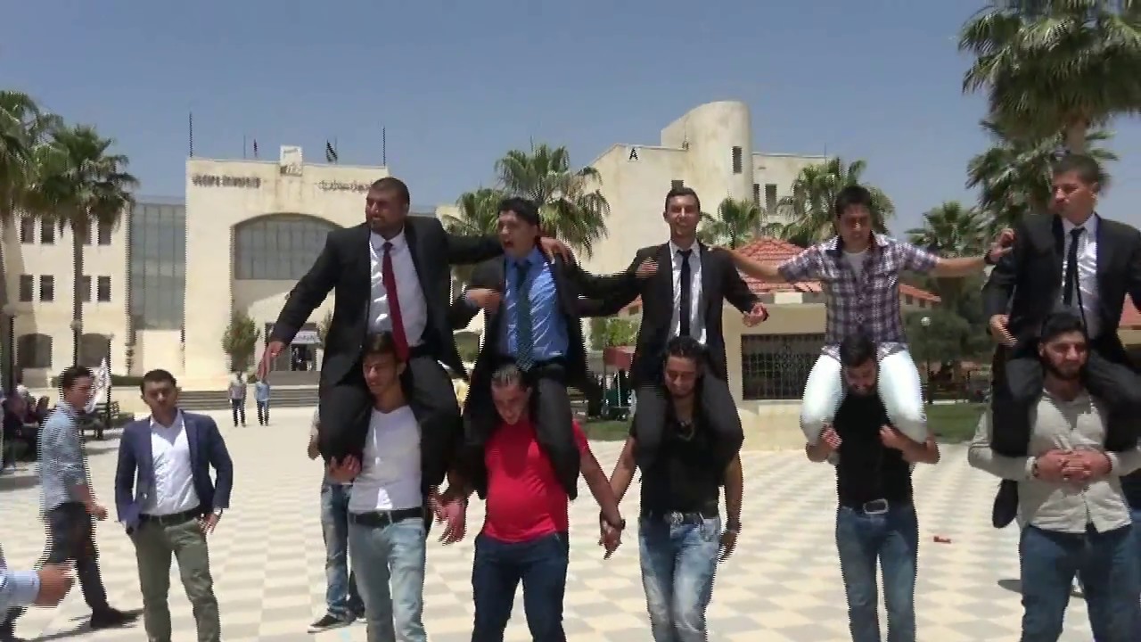 حفل مناقشه شباب الرمثا  مجدي مياس وحسين المساعيد  جامعه جدارا