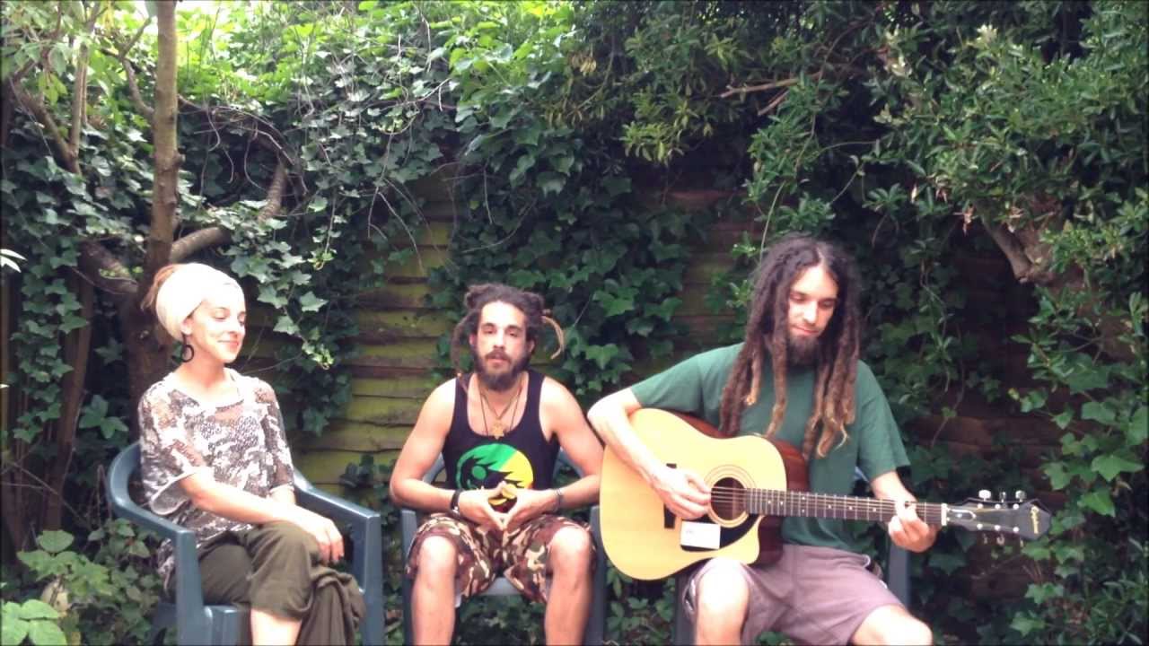 EMETERIANS BACKYARD SESSIONS Nº2 - OH FAR I -