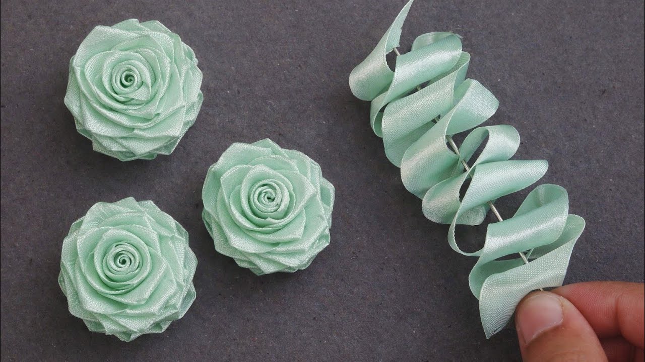 Ribbon Flowers / How to make ribbon flowers / Easy Making with Needle / Amazing Ribbon Trick 