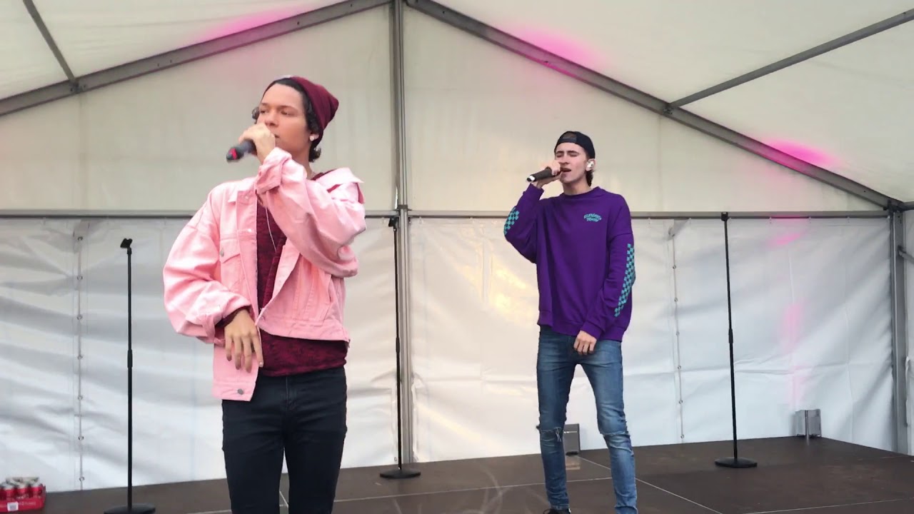 FO&O- Summer Love- Helsingborg, Sweden, 9/9-2017 (second row)