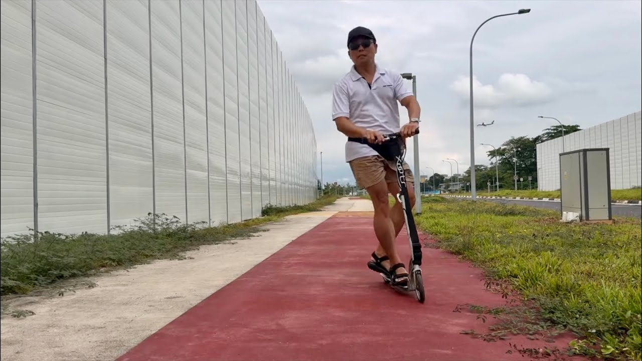 LIOW VIDEO: Xootr Kick Scooter Ride滑板车骑行