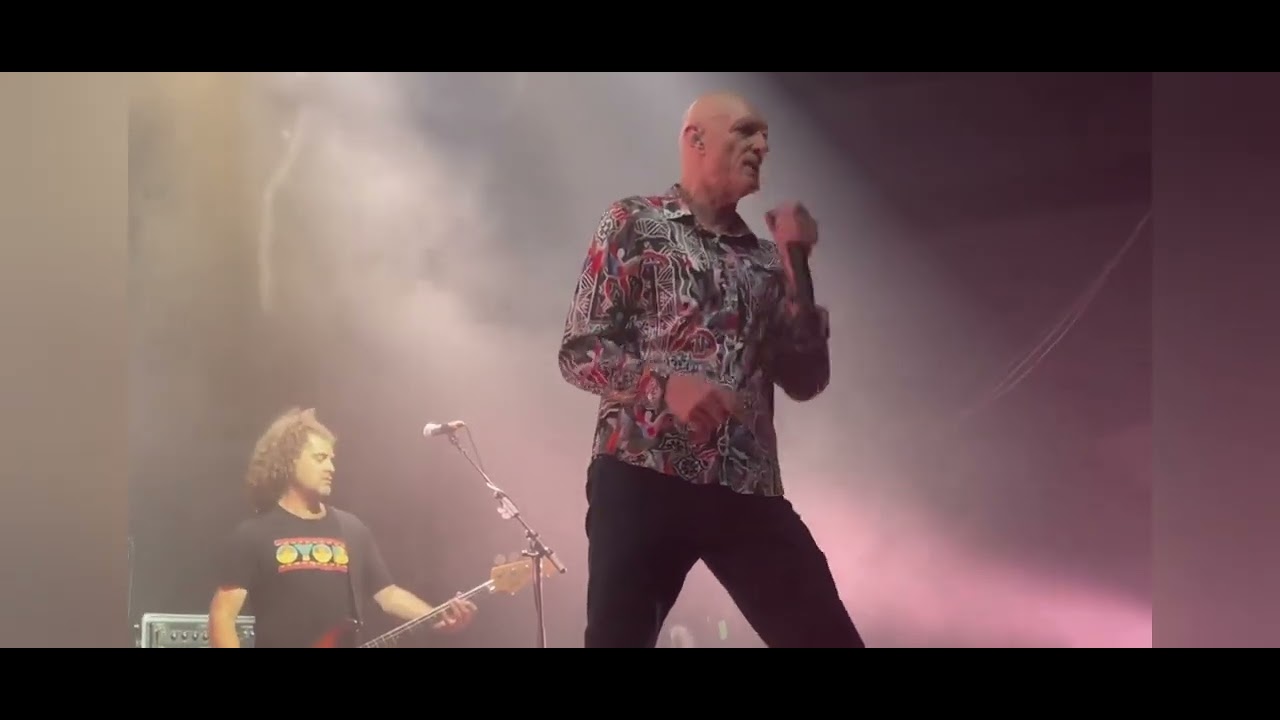 Midnight Oil Live @LunaPark Sydney 'One For The Planet' - 28-9-2022 - Farewell Tour